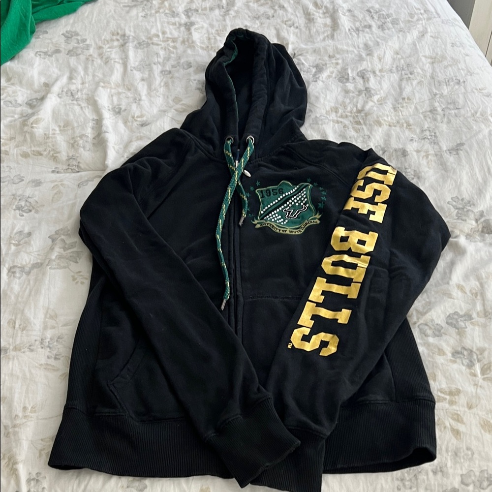 E5 College Classics Black and Green Hoodie